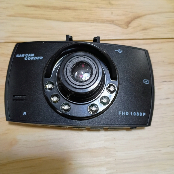 HD Ultra-Slim Dashboard Camera - Black - Picture 3 of 7